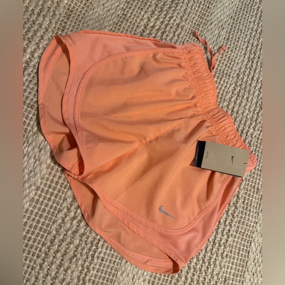 Women’s Nike Shorts Xs